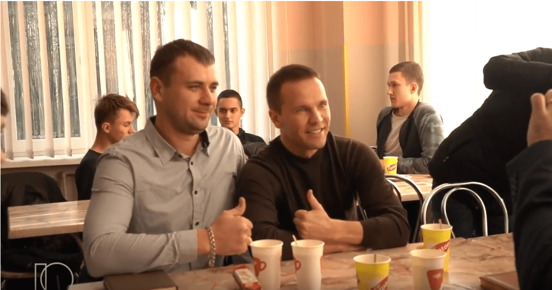 30 11 Sumy derevyanko SumDU Cafe.jpg min