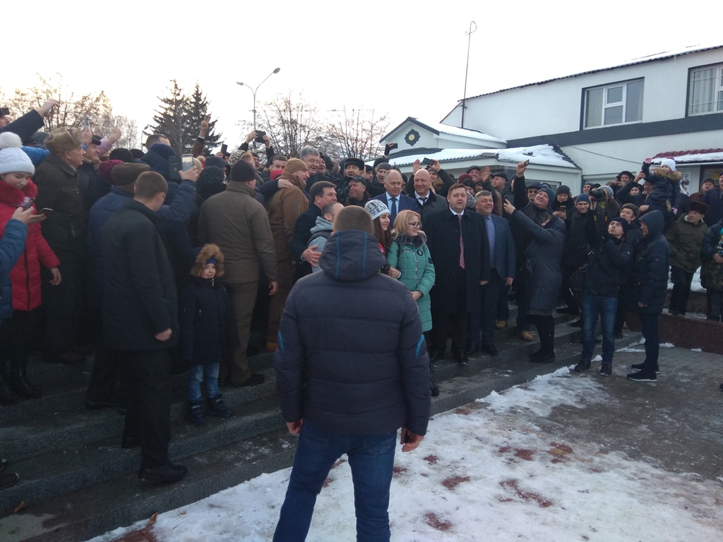 17.01 Zhytomyr Poroshenko selfi