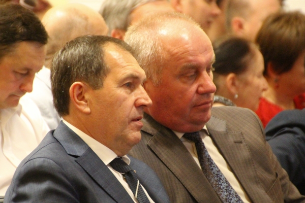 0 foto 25.09.15 Kirov batkivsh mer 1